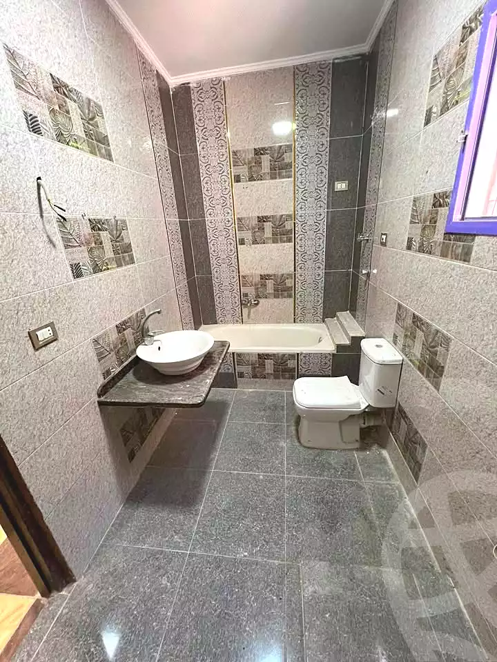 https://aqarmap.com.eg/ar/listing/7106901-for-sale-alexandria-lsywf-abd-el-fattah-el-shashaei-st