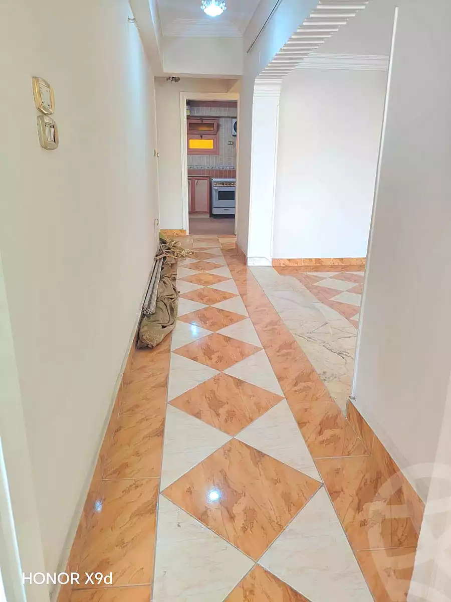 https://aqarmap.com.eg/ar/listing/7106994-for-rent-cairo-helwan-helwan-el-sharkeya-abd-el-rahman-pasha-st