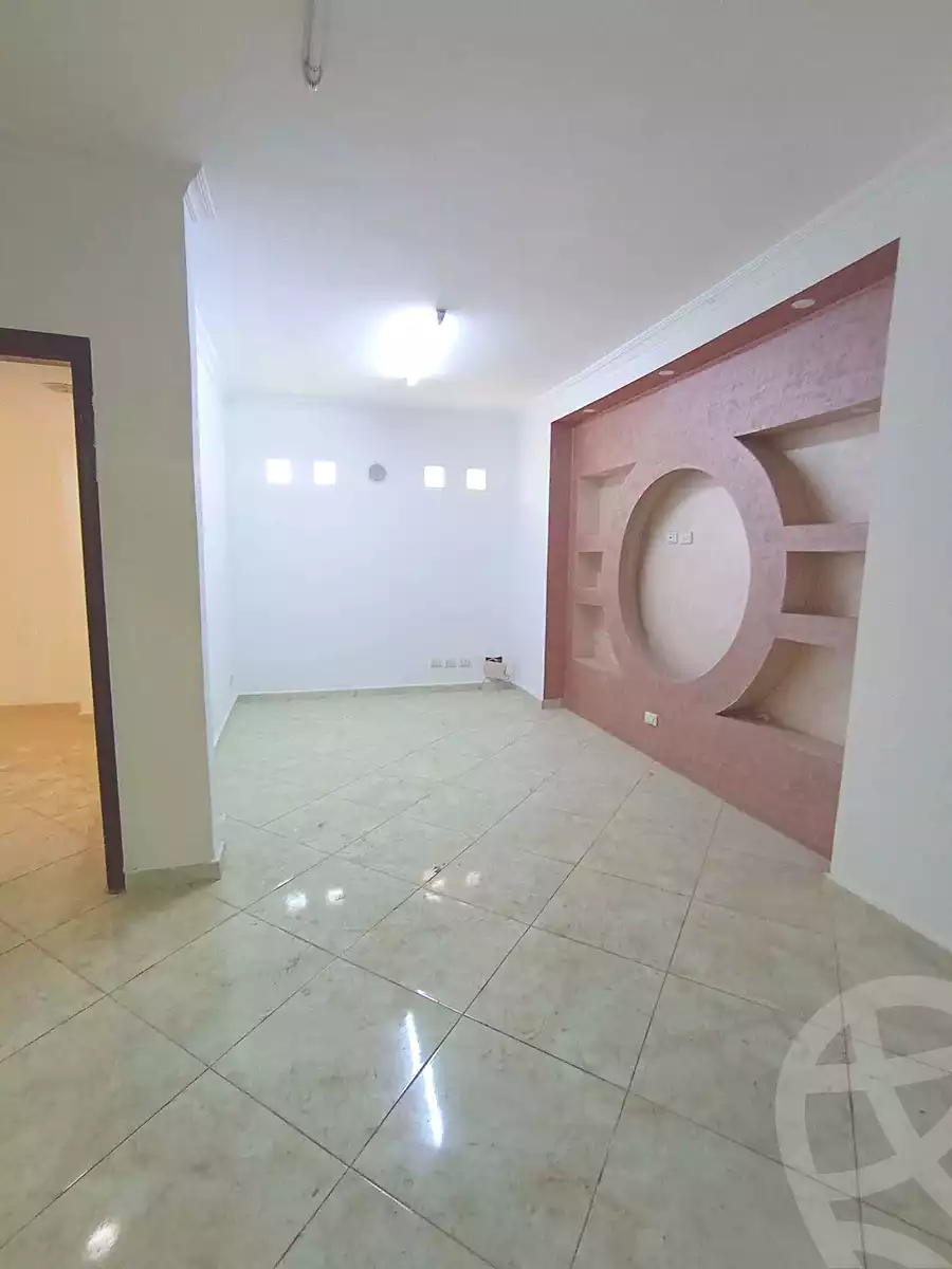 https://aqarmap.com.eg/en/listing/7107039-for-sale-cairo-helwan-helwan-el-sharkeya-ismael-kamel-st