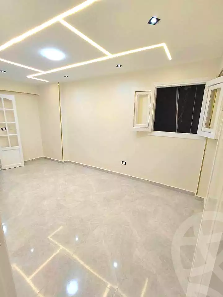 https://aqarmap.com.eg/en/listing/7107083-for-sale-alexandria-miami-mahmoud-el-isawy-st