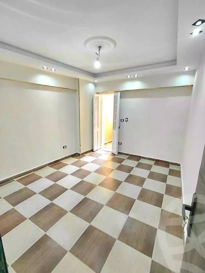 https://aqarmap.com.eg/ar/listing/7107111-for-sale-alexandria-el-asafra-l-sfr-bhry