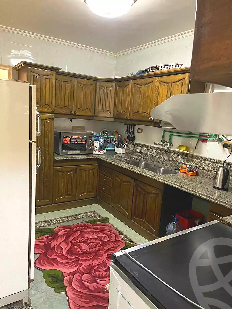 https://aqarmap.com.eg/ar/listing/7107338-for-sale-alexandria-el-asafra-l-sfr-bhry