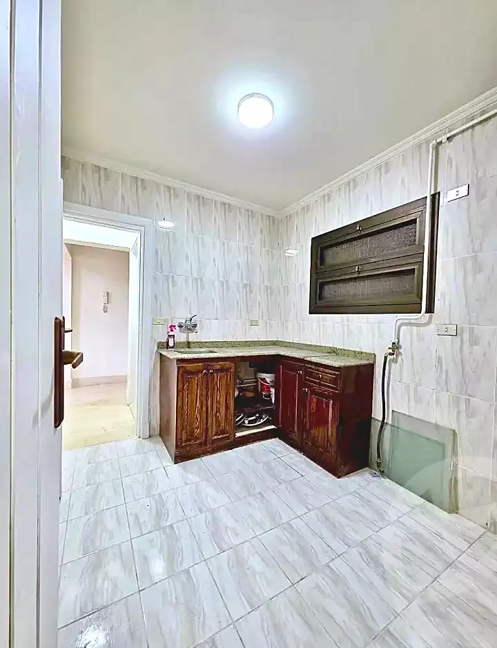 https://aqarmap.com.eg/ar/listing/7107350-for-sale-alexandria-el-montazah-sheraton-towers