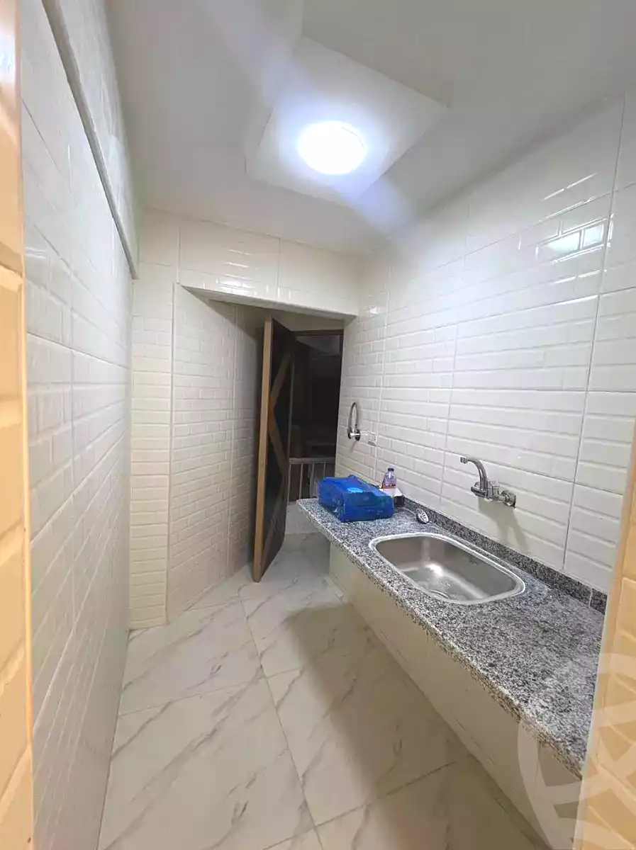 https://aqarmap.com.eg/ar/listing/7107332-for-sale-alexandria-sydy-bshr-sydy-bshr-bhry-shr-khld-bn-lwlyd