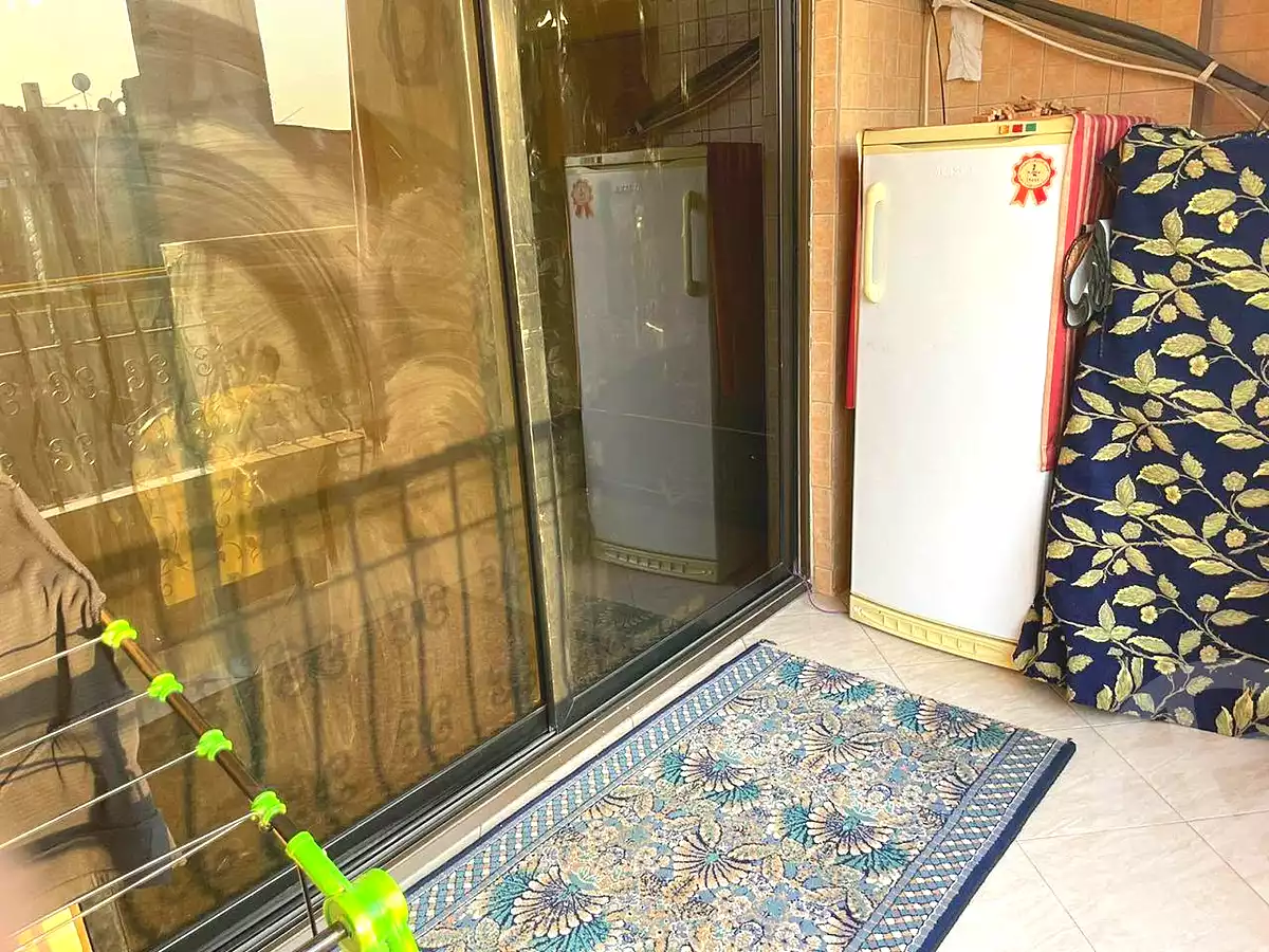 https://aqarmap.com.eg/en/listing/7107414-for-sale-cairo-helwan-helwan-el-sharkeya-heidar-st