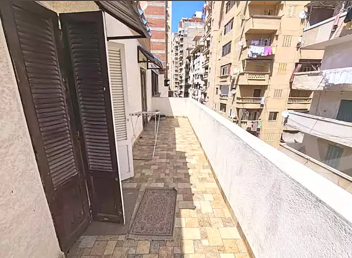 https://aqarmap.com.eg/en/listing/7107676-for-sale-alexandria-el-asafra-l-sfr-bhry