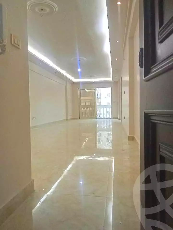 https://aqarmap.com.eg/en/listing/7108037-for-rent-alexandria-ganaklis-shr-bw-qyr-tryq-lhry