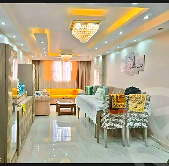 https://aqarmap.com.eg/ar/listing/7108071-for-sale-cairo-el-haram-shareaa-naser-el-thawrah