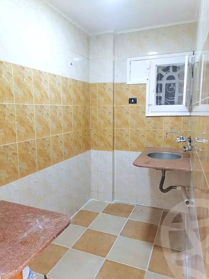 https://aqarmap.com.eg/ar/listing/7105623-for-sale-alexandria-al-agamy-shataa-el-nakheel