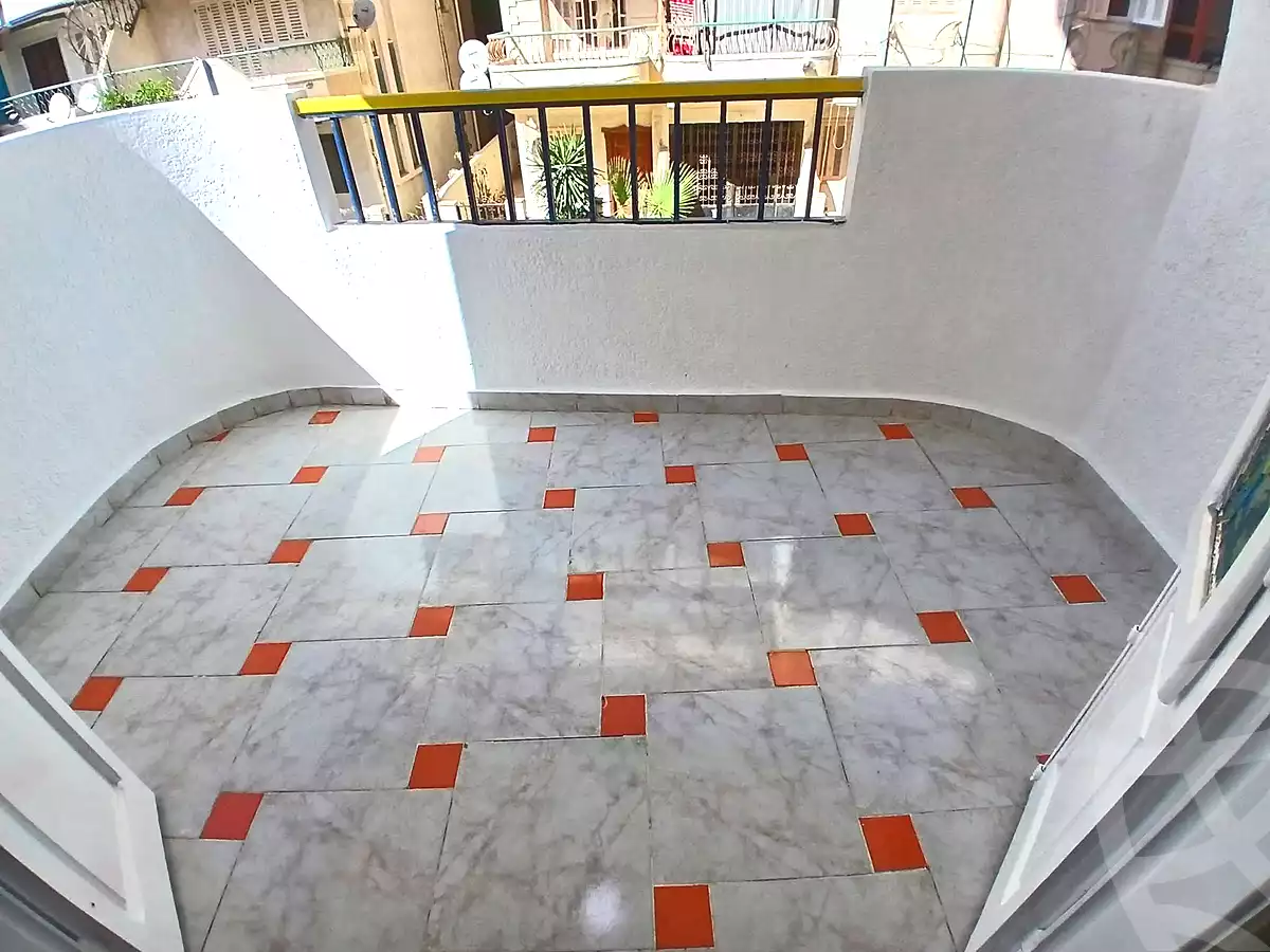https://aqarmap.com.eg/en/listing/7108096-for-sale-alexandria-al-agamy
