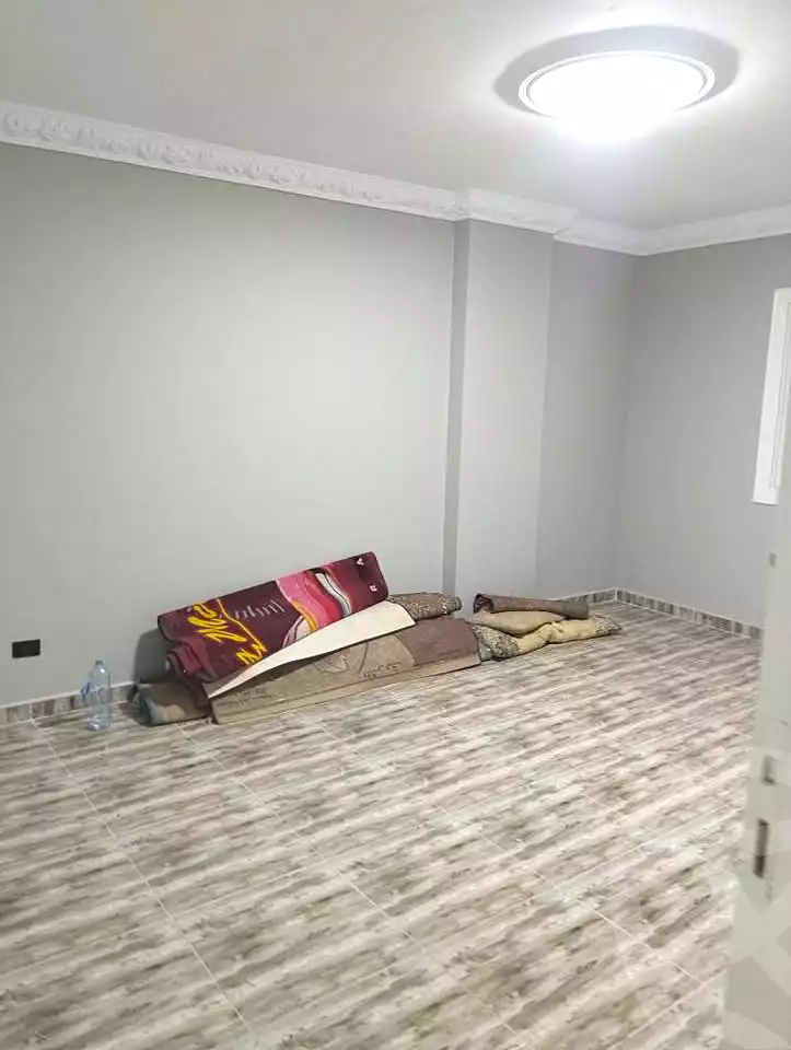 https://aqarmap.com.eg/en/listing/7108109-for-sale-alexandria-al-agamy-el-hanouvel