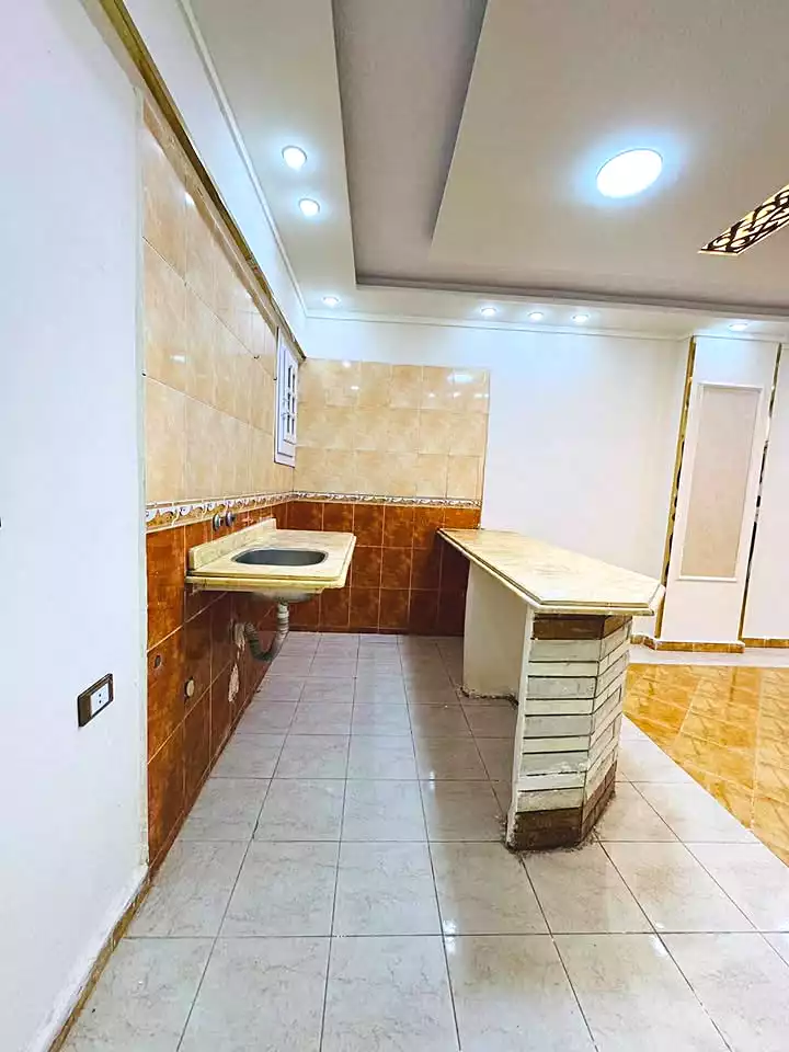 https://aqarmap.com.eg/en/listing/7105621-for-sale-alexandria-al-agamy-shataa-el-nakheel