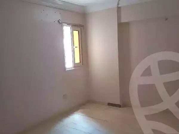 https://aqarmap.com.eg/ar/listing/7108340-for-sale-alexandria-lauran-shaarawy-st