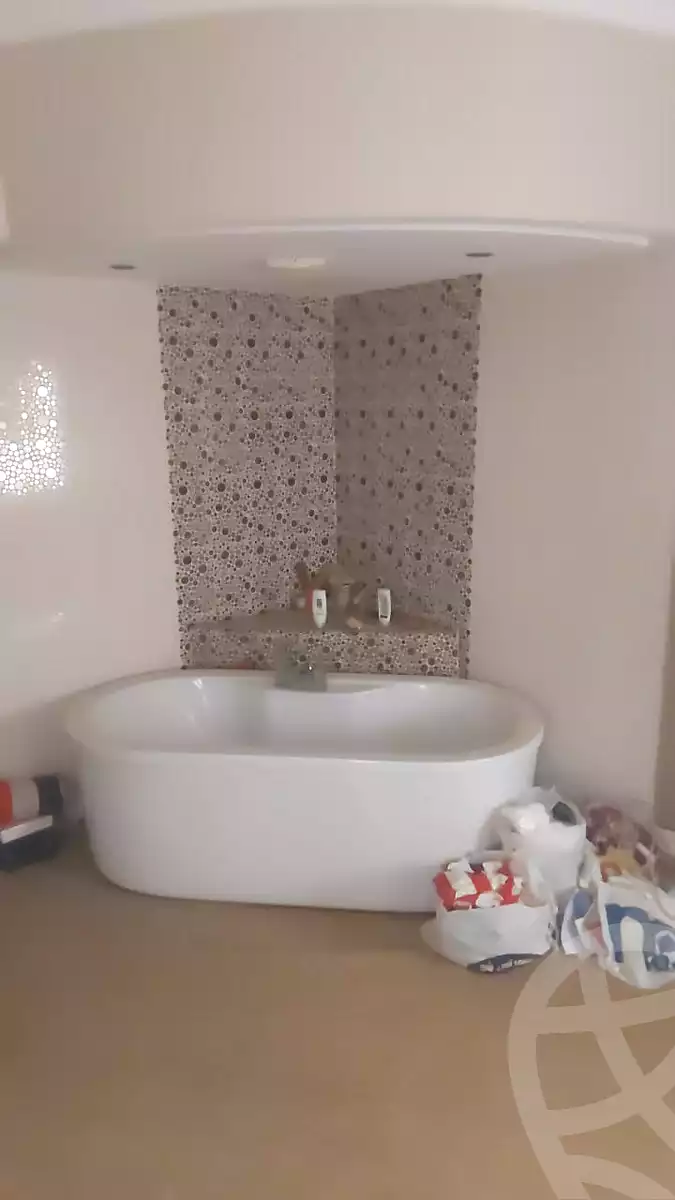 https://aqarmap.com.eg/en/listing/7108784-for-sale-cairo-faisal-el-maryotyah-town-valley-compound-sakan