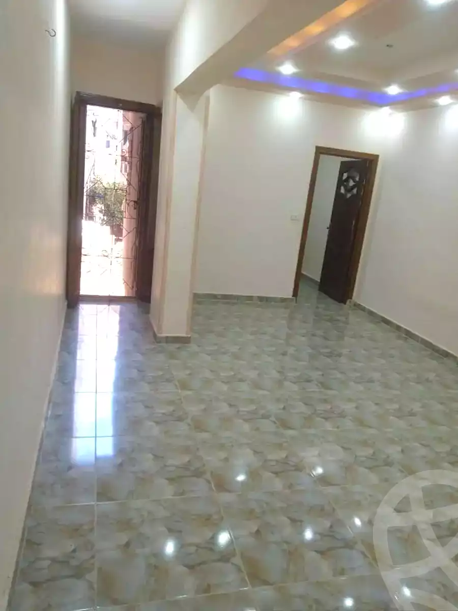 https://aqarmap.com.eg/ar/listing/7109115-for-sale-alexandria-al-agamy-el-hanouvel-el-shaheed-ahmed-hamdy-st