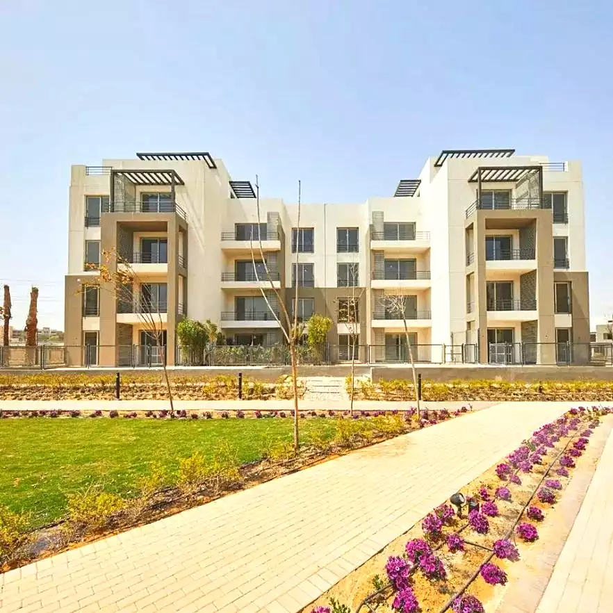 https://aqarmap.com.eg/ar/listing/7109179-for-sale-north-coast-new-alamein-mntj-t-l-lmyn-ljdyd-dwn-twn-l-lmyn-ljdyd