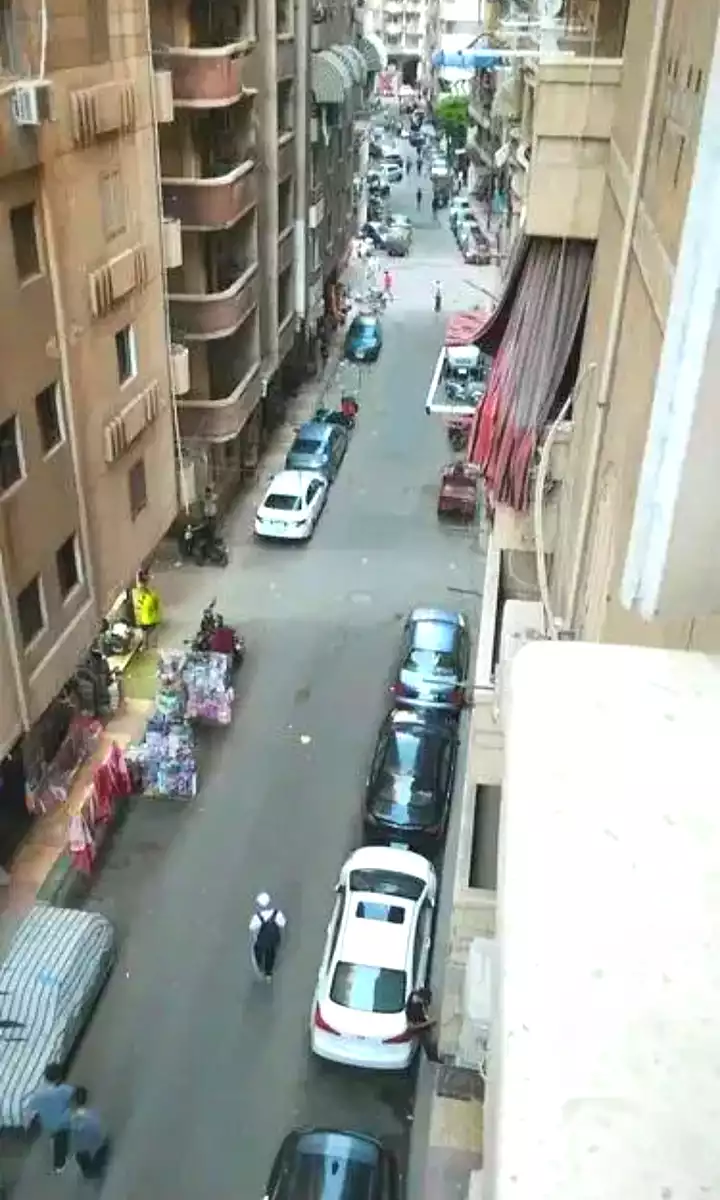 https://aqarmap.com.eg/ar/listing/7109442-for-sale-alexandria-el-asafra-l-sfr-bhry-atlas-st