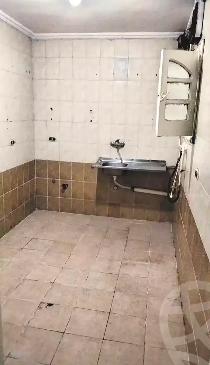 https://aqarmap.com.eg/ar/listing/7109442-for-sale-alexandria-el-asafra-l-sfr-bhry-atlas-st