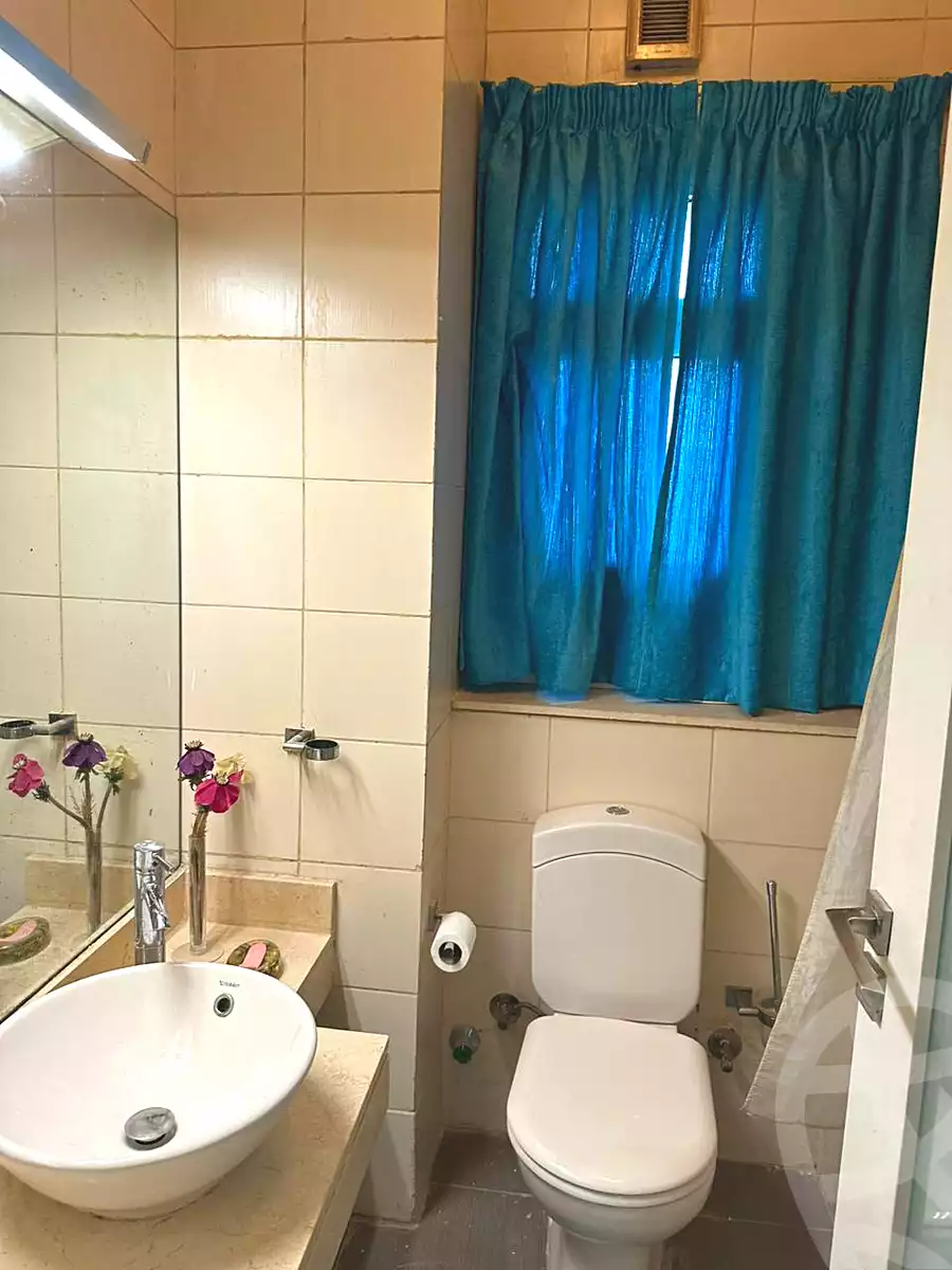 https://aqarmap.com.eg/ar/listing/7109538-for-rent-cairo-new-cairo-compounds-kmbwnd-dh-fyldj-blm-hylz