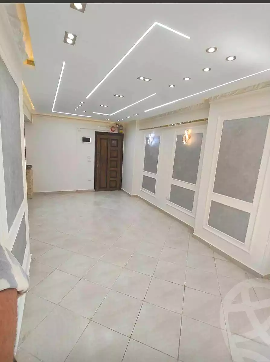 https://aqarmap.com.eg/ar/listing/7109577-for-sale-alexandria-el-asafra-l-sfr-bhry