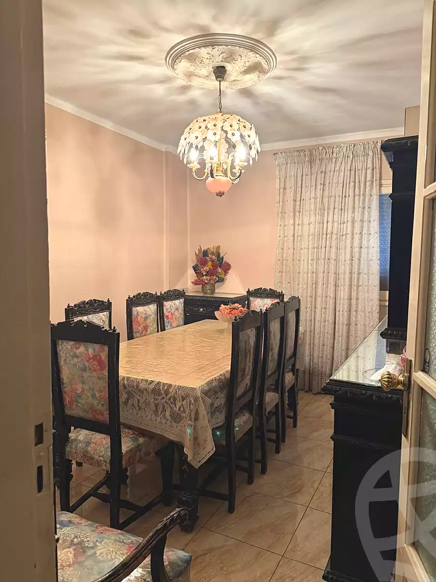 https://aqarmap.com.eg/ar/listing/7109601-for-sale-cairo-hadayek-el-koba-hamamat-el-koba