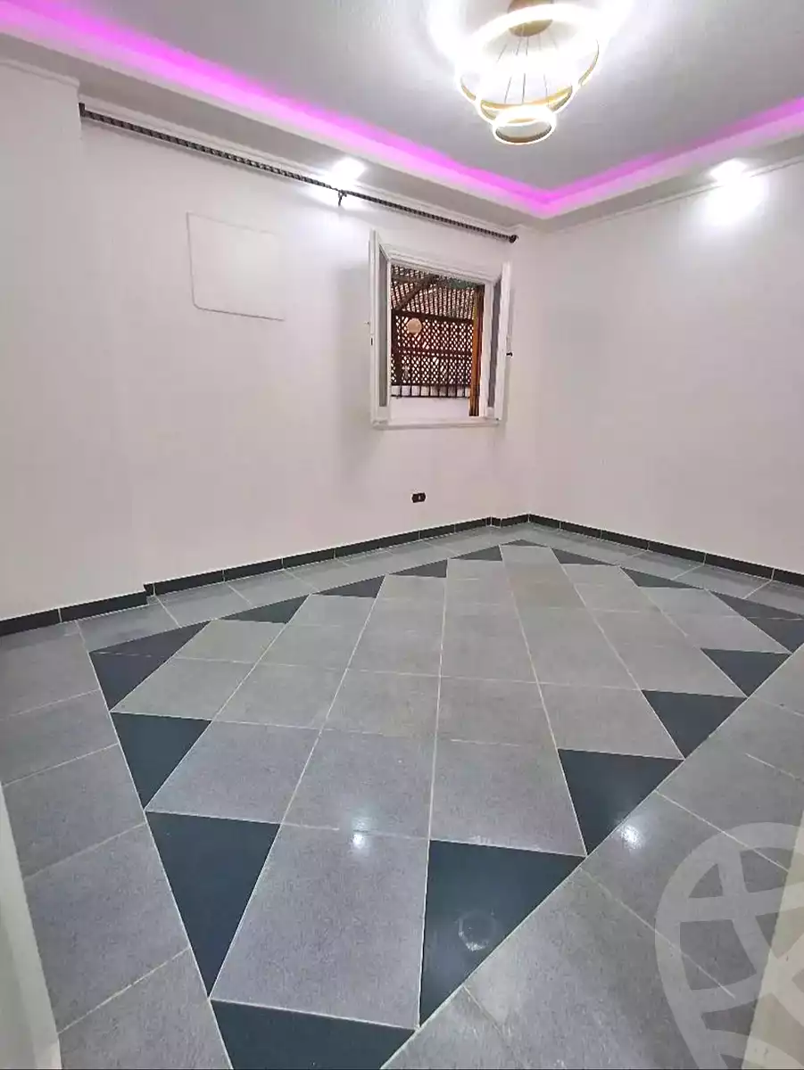 https://aqarmap.com.eg/ar/listing/7109788-for-sale-alexandria-al-agamy-shataa-el-nakheel