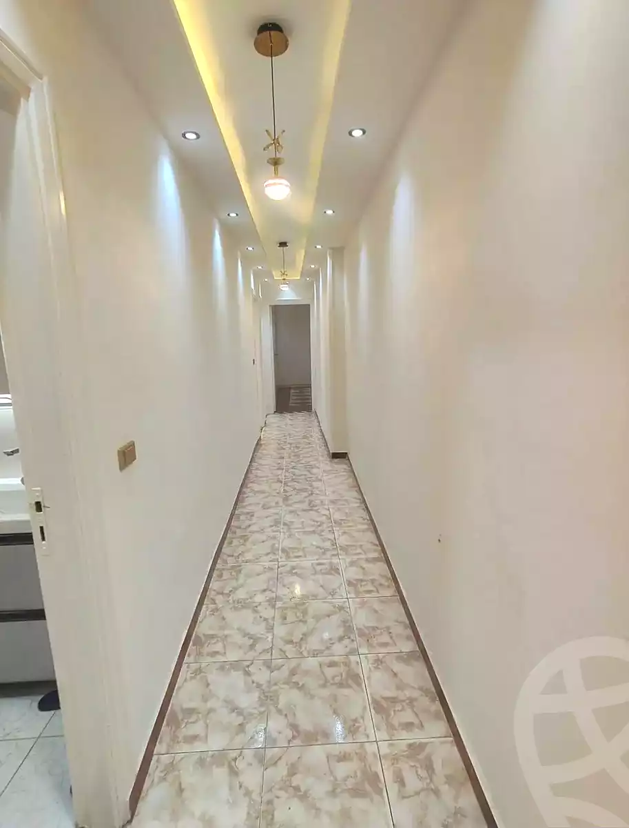 https://aqarmap.com.eg/ar/listing/7109819-for-sale-alexandria-miami-el-sebaey-st