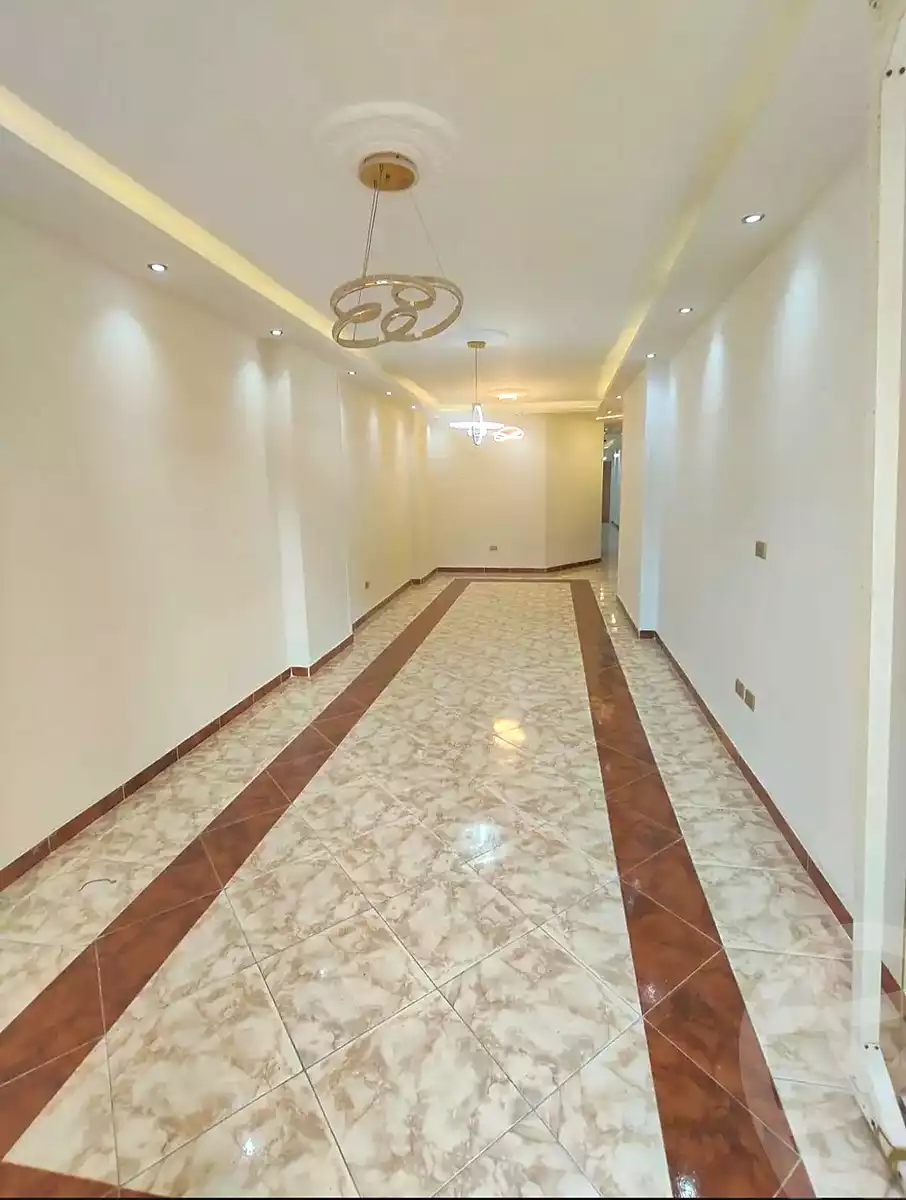 https://aqarmap.com.eg/ar/listing/7109819-for-sale-alexandria-miami-el-sebaey-st