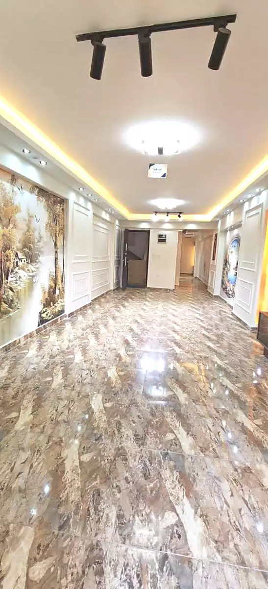https://aqarmap.com.eg/ar/listing/7109841-for-sale-alexandria-miami-mahmoud-el-isawy-st