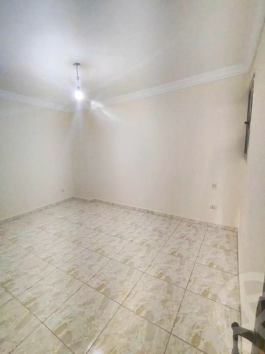 https://aqarmap.com.eg/ar/listing/7109860-for-sale-alexandria-el-asafra-shr-45