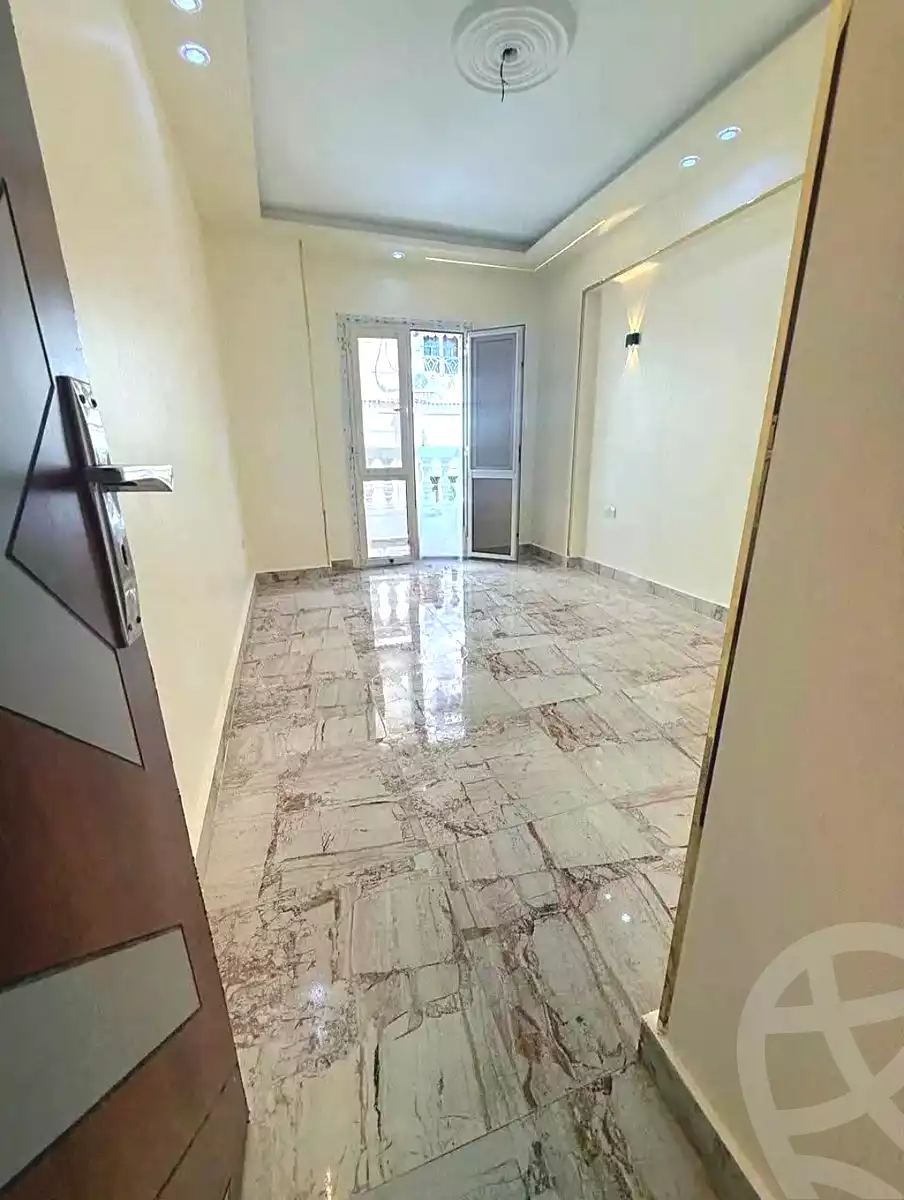 https://aqarmap.com.eg/ar/listing/7109963-for-sale-alexandria-sydy-bshr-sydy-bshr-bhry-khalil-hamada-st
