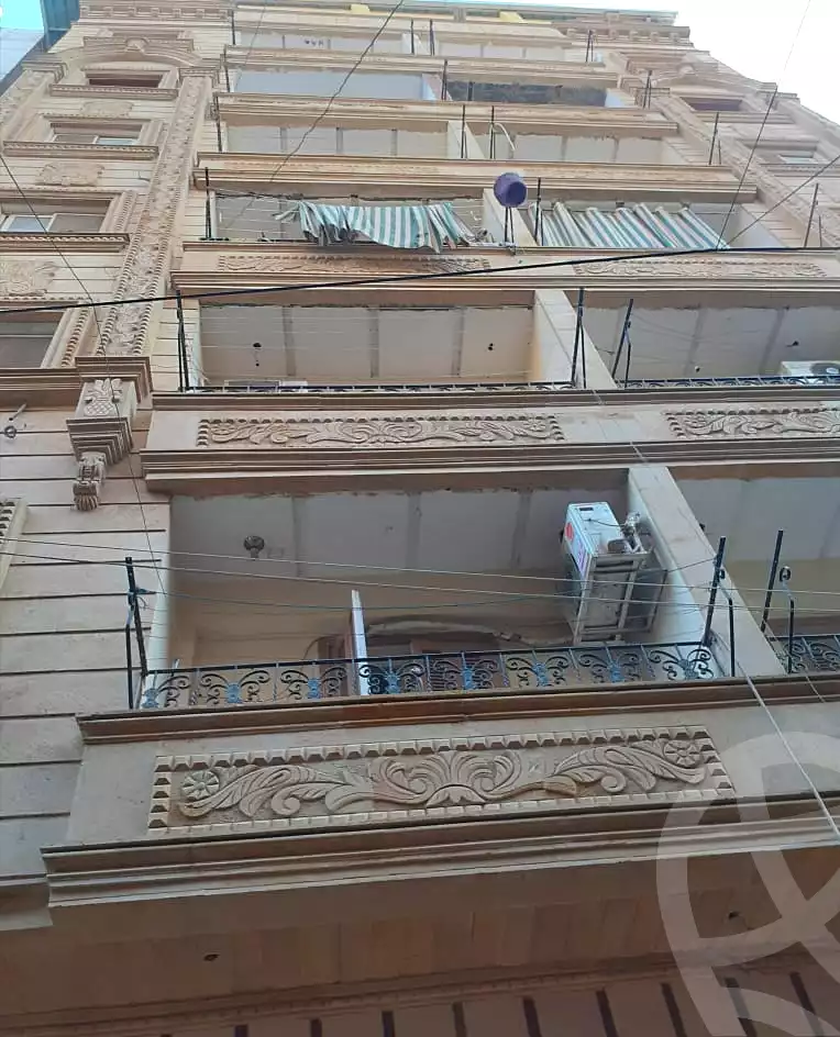 https://aqarmap.com.eg/ar/listing/7110152-for-rent-gharbia-tanta-tanta-city-al-ghamrawi-st
