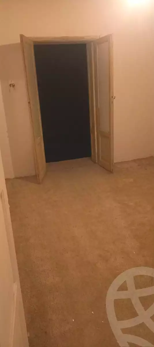 https://aqarmap.com.eg/ar/listing/7110862-for-sale-cairo-ain-shams-ain-shams-el-sharkia-el-horeya-st