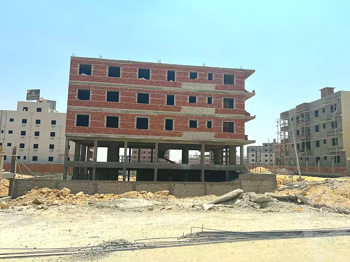 https://aqarmap.com.eg/ar/listing/7111026-for-sale-cairo-new-cairo-bait-el-watan-fourth-neighborhood