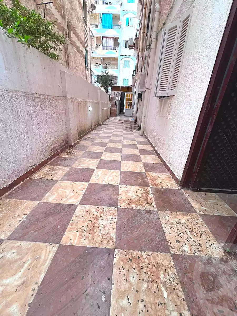 https://aqarmap.com.eg/ar/listing/7111133-for-sale-alexandria-al-agamy-shataa-el-nakheel