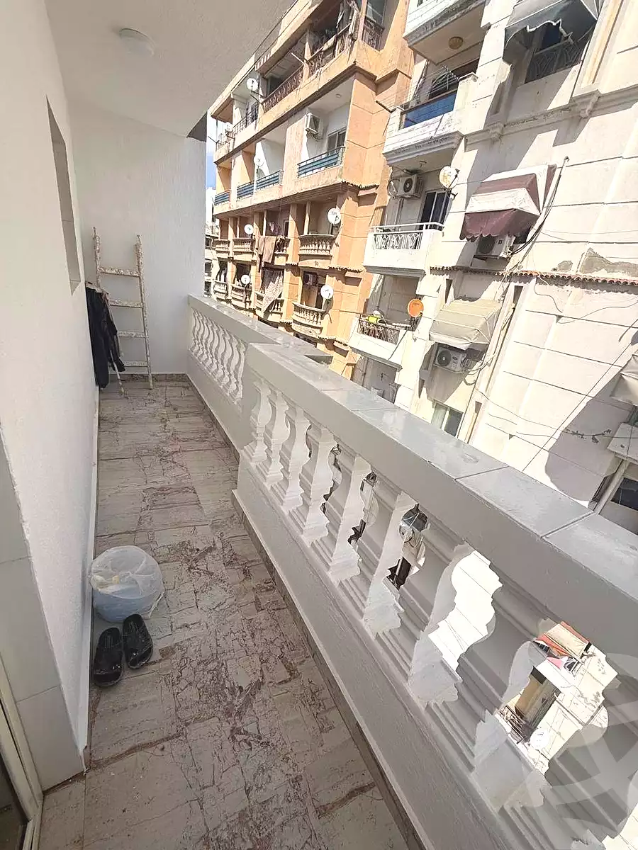 https://aqarmap.com.eg/ar/listing/7111324-for-sale-alexandria-sydy-bshr-sydy-bshr-bhry-khalil-hamada-st
