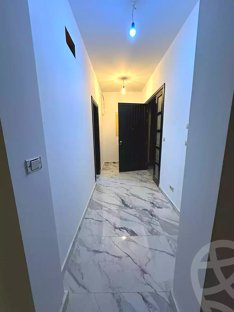 https://aqarmap.com.eg/ar/listing/7111475-for-rent-cairo-new-cairo-compounds-mivida-mivida-business-park-emaar