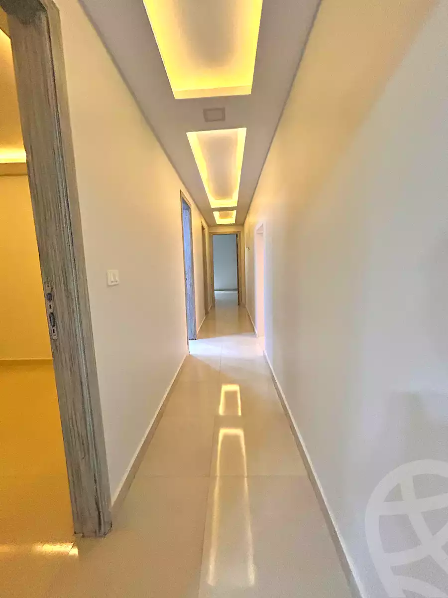 https://aqarmap.com.eg/ar/listing/7111565-for-rent-cairo-new-cairo-ganob-el-akadamiya-south-academy-h-amr-ibn-el-ass-st