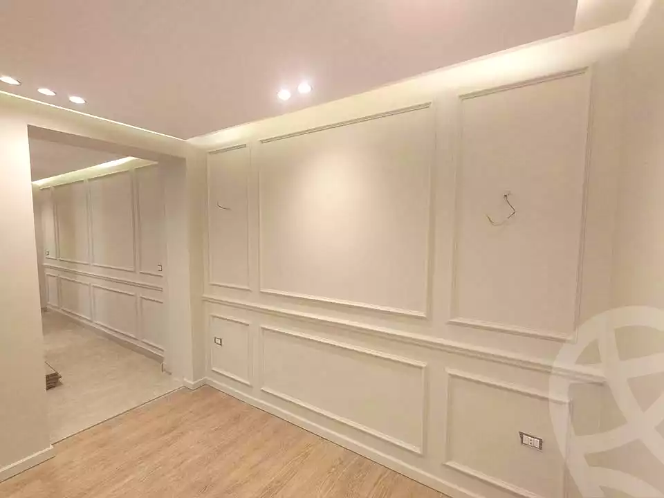https://aqarmap.com.eg/en/listing/7111595-for-sale-alexandria-moharram-bey-hassan-pasha-elskandrany-st