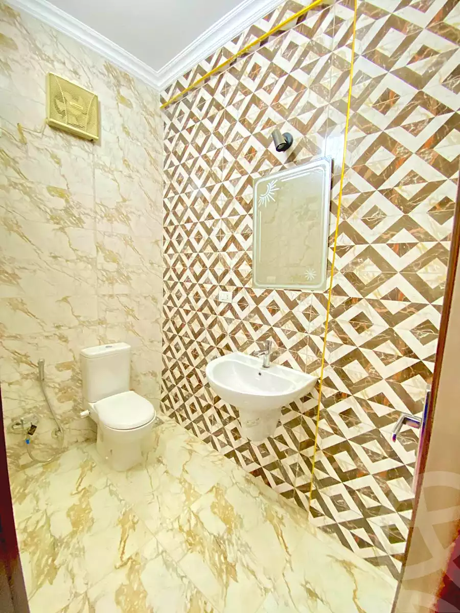 https://aqarmap.com.eg/en/listing/7111596-for-rent-cairo-new-cairo-el-ahyaa-fourth-neighborhood-street-1
