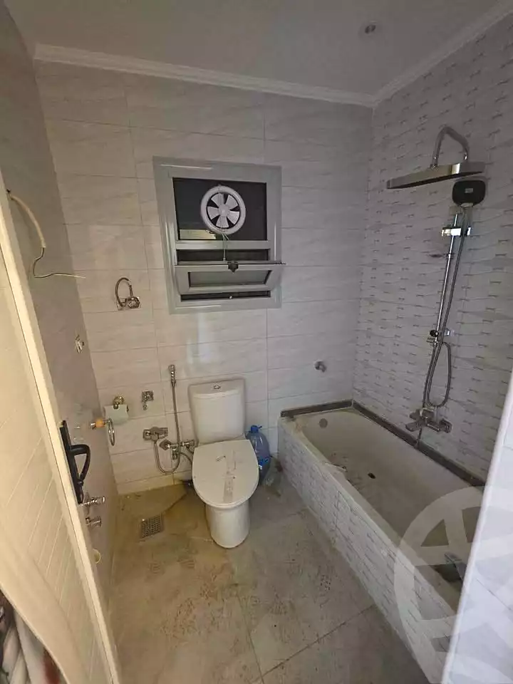 https://aqarmap.com.eg/ar/listing/7111606-for-sale-alexandria-sydy-bshr