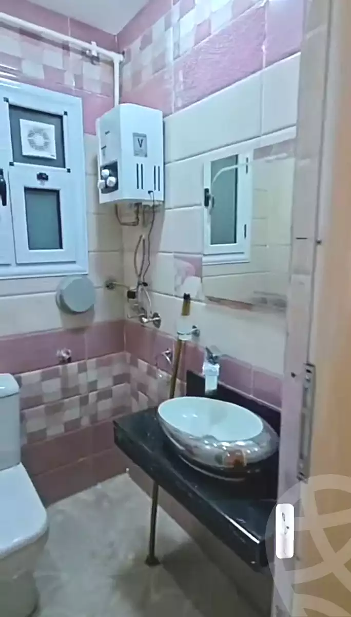 https://aqarmap.com.eg/ar/listing/7111645-for-sale-alexandria-sydy-bshr-sydy-bshr-bhry-shr-khld-bn-lwlyd