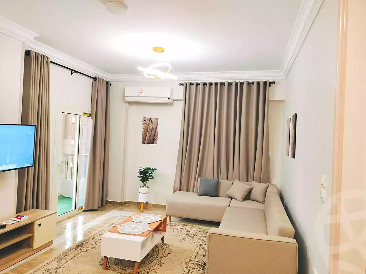 https://aqarmap.com.eg/ar/listing/7111748-for-rent-cairo-new-cairo-compounds-el-mostashareen-compound