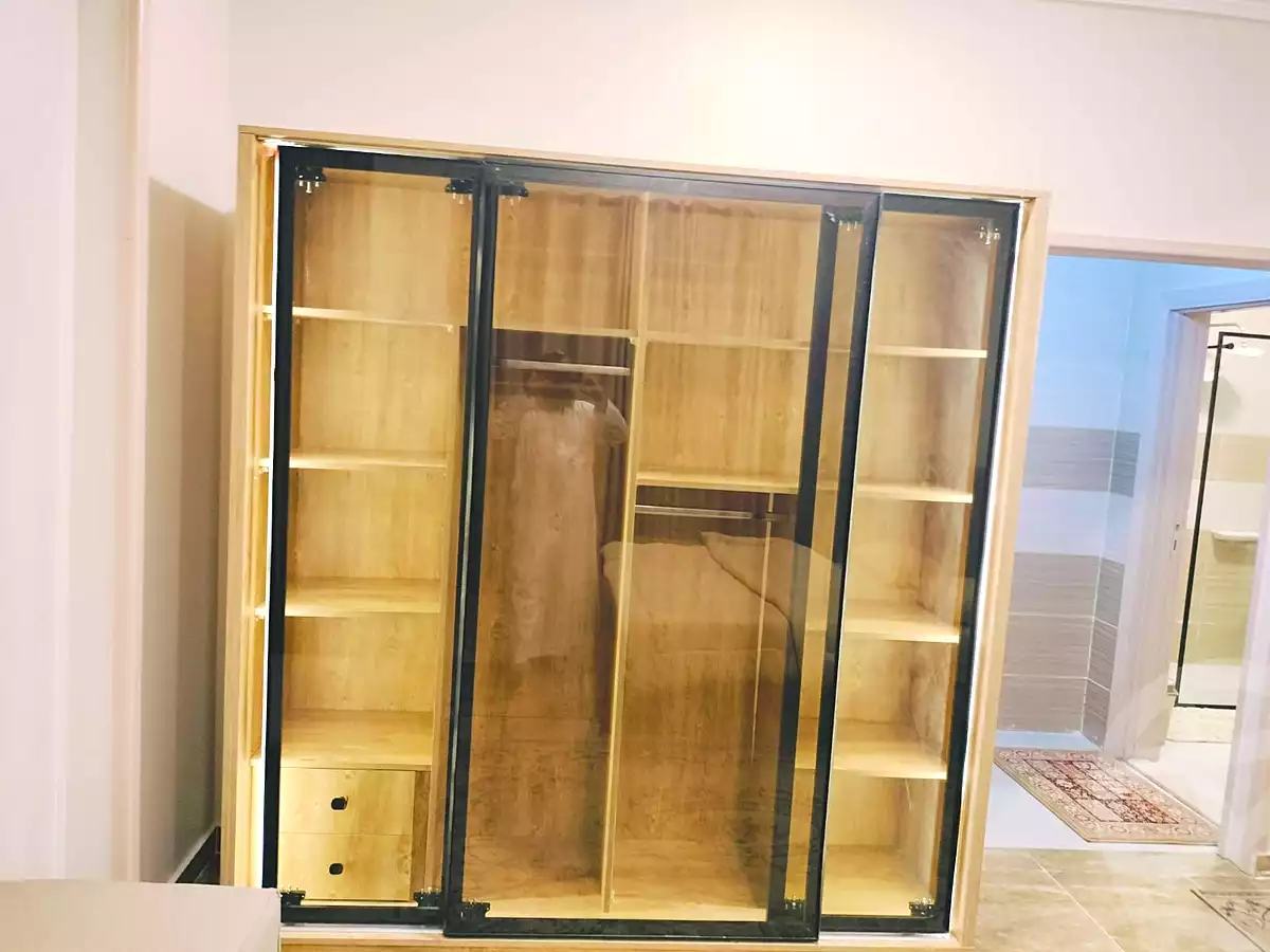 https://aqarmap.com.eg/ar/listing/7111748-for-rent-cairo-new-cairo-compounds-el-mostashareen-compound