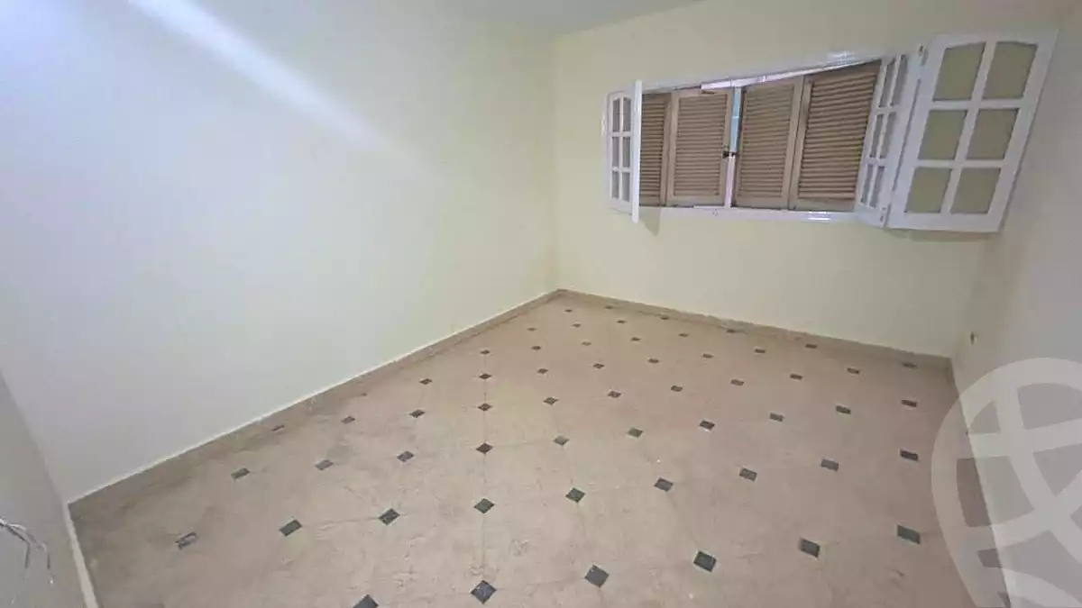 https://aqarmap.com.eg/ar/listing/7111861-for-sale-cairo-ain-shams-ain-shams-el-sharkia-ahmed-orabi-st