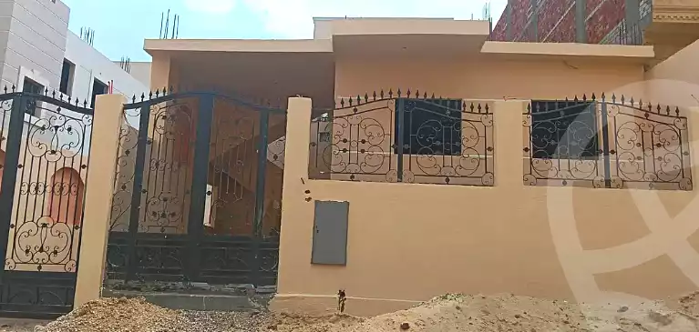 https://aqarmap.com.eg/ar/listing/7111960-for-sale-cairo-badr-city-hai-el-banafsg-sixth-neighborhood-neighborhood-1
