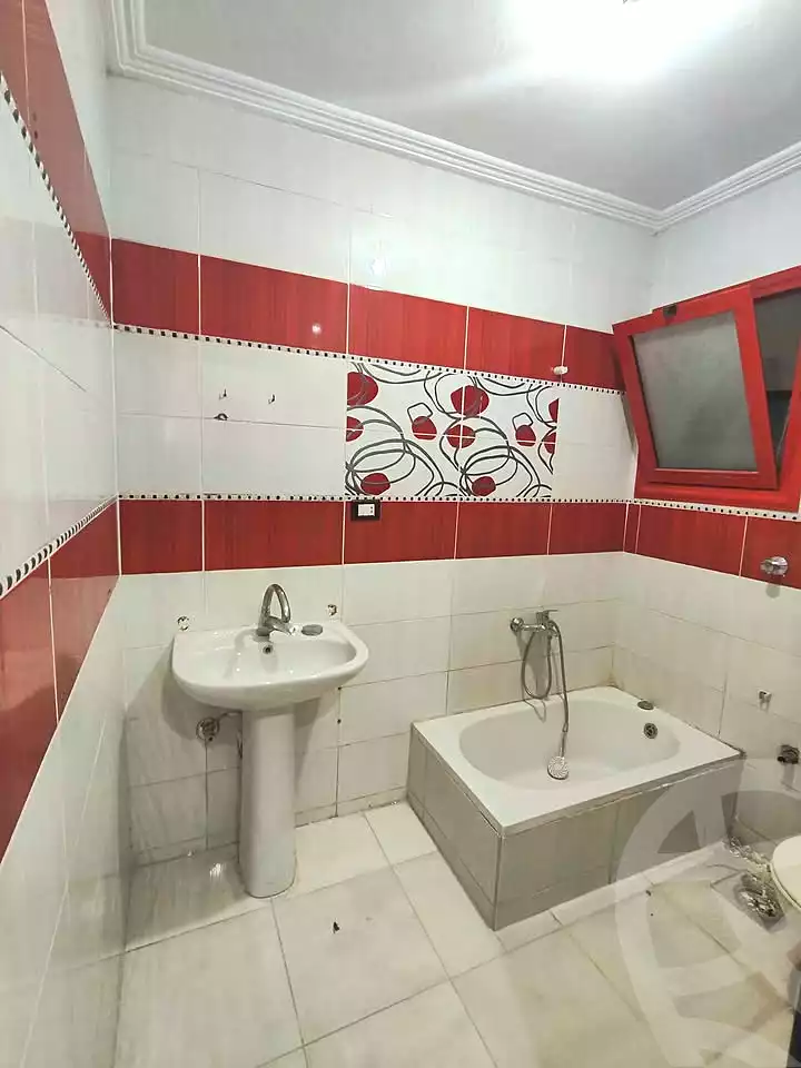 https://aqarmap.com.eg/en/listing/7112035-for-sale-alexandria-lsywf-el-falki-street-16-el-eslah