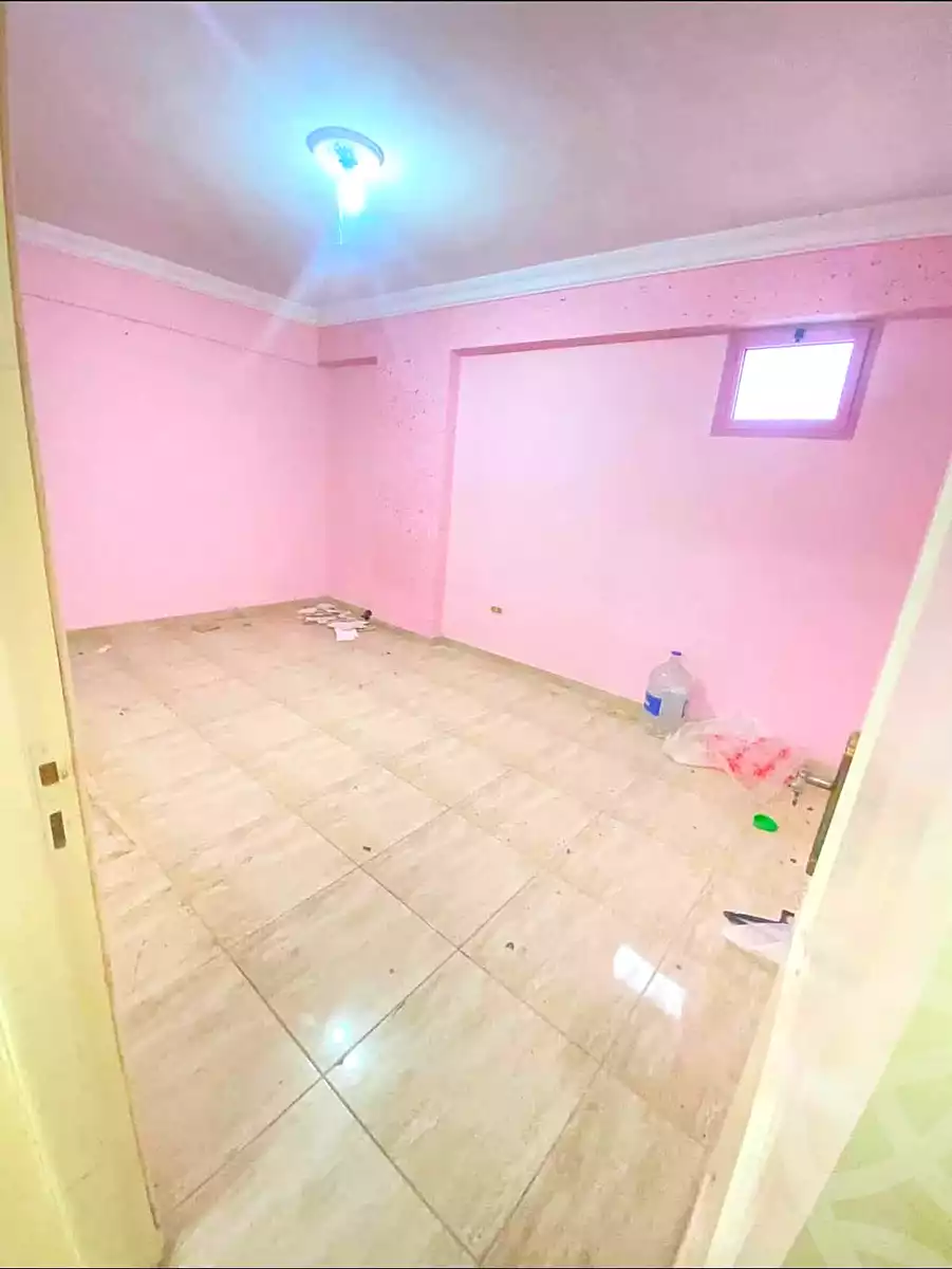 https://aqarmap.com.eg/ar/listing/7112145-for-sale-alexandria-lsywf-el-falki