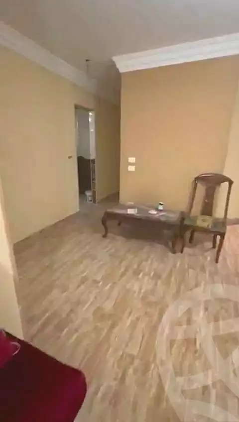 https://aqarmap.com.eg/ar/listing/7112164-for-rent-alexandria-moharram-bey-othman-galal-st