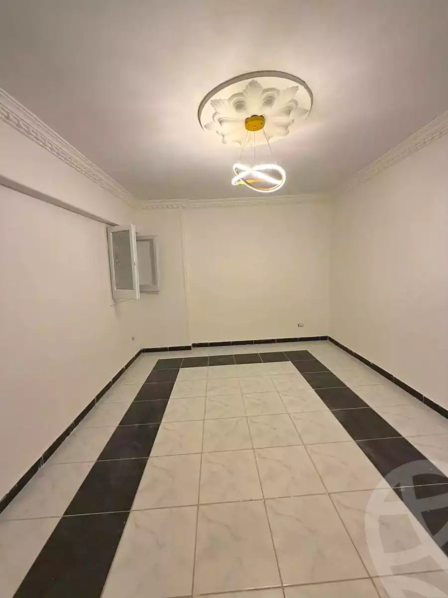 https://aqarmap.com.eg/ar/listing/7112217-for-sale-alexandria-lsywf-el-falki